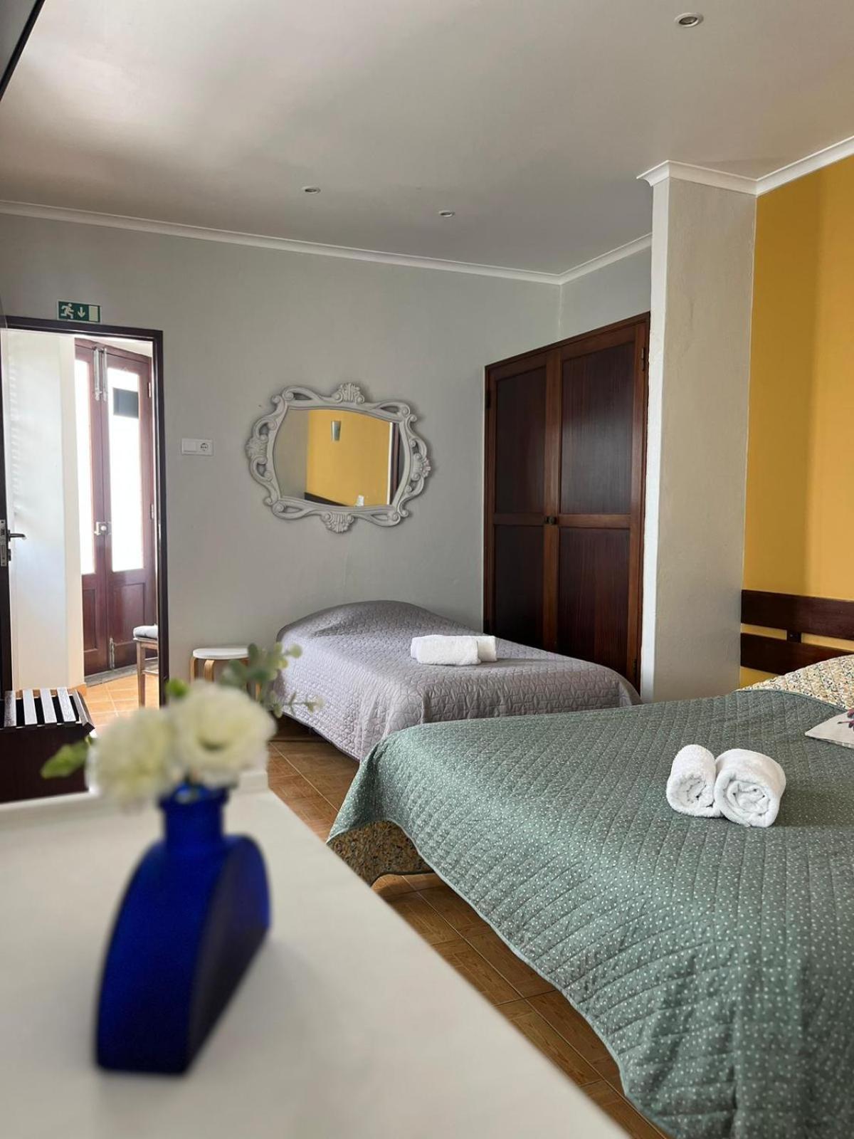 Hotel Residencia Aviz Peniche Zimmer foto