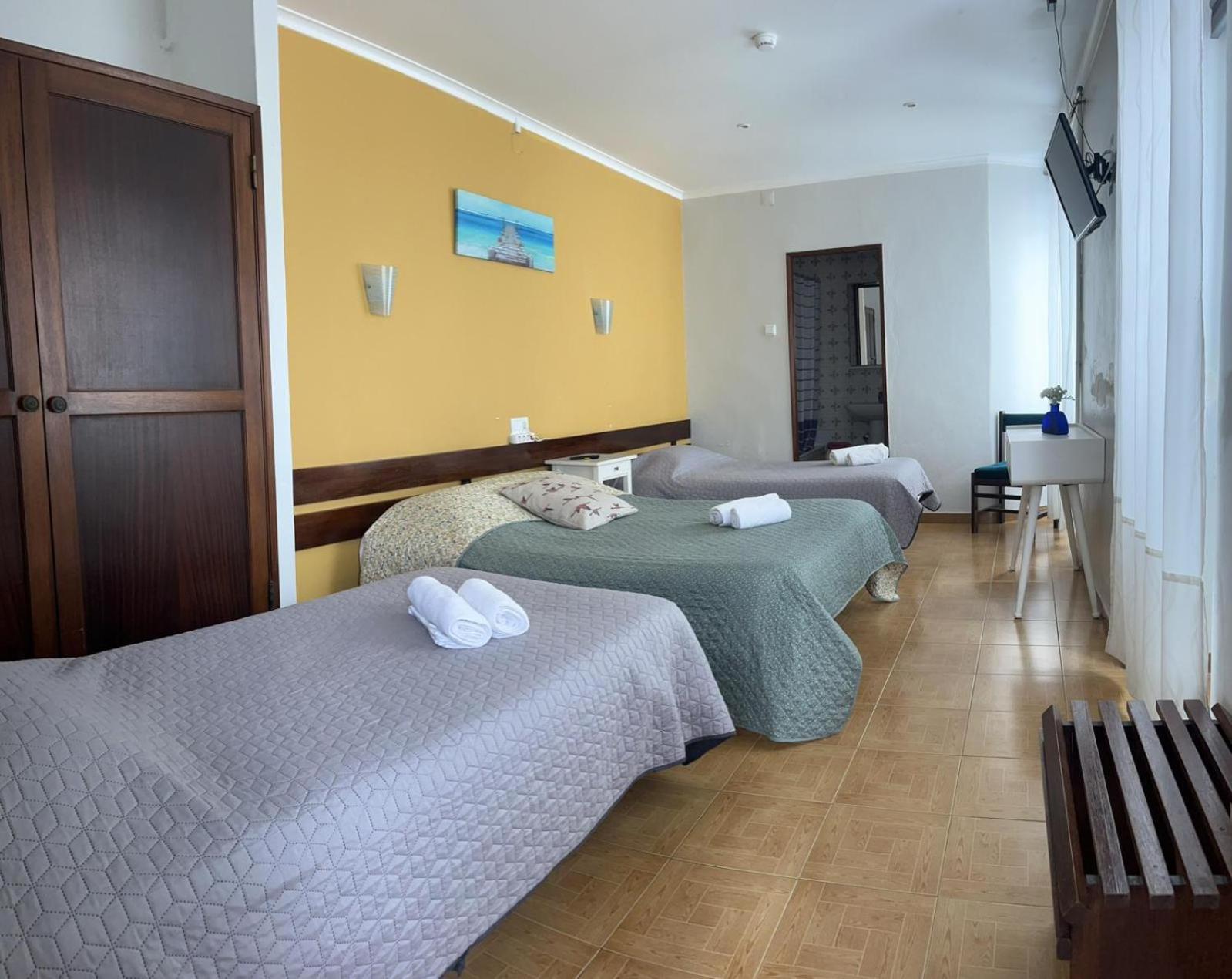 Hotel Residencia Aviz Peniche Zimmer foto